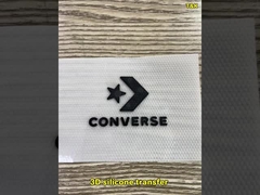 Fabrika Yüksek Kaliteli Baskı 3D Logo Silikon Isı Transfer Baskı Etiketi Termal Transfer Sıcak Ütü