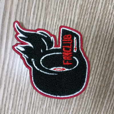 Büyük Desenli Renkli Havlu Nakışlı Yama Chenier Çıkartması Logosu